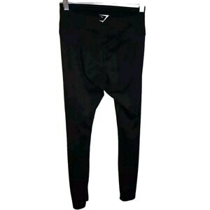 Gymshark Women's Size Small Black Leggings‎ 26" Inseam High Rise